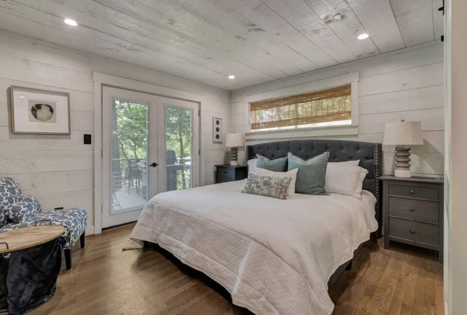 Smith Lake Retreat - Crane Hill, Alabama