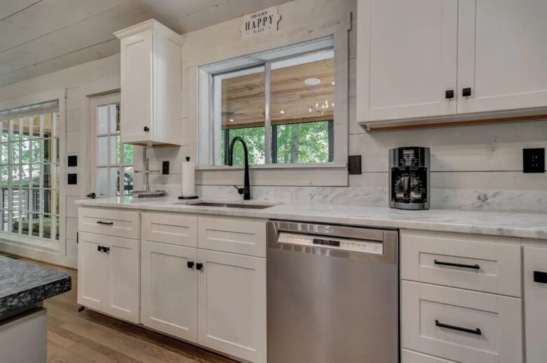 Smith Lake Retreat - Crane Hill, Alabama