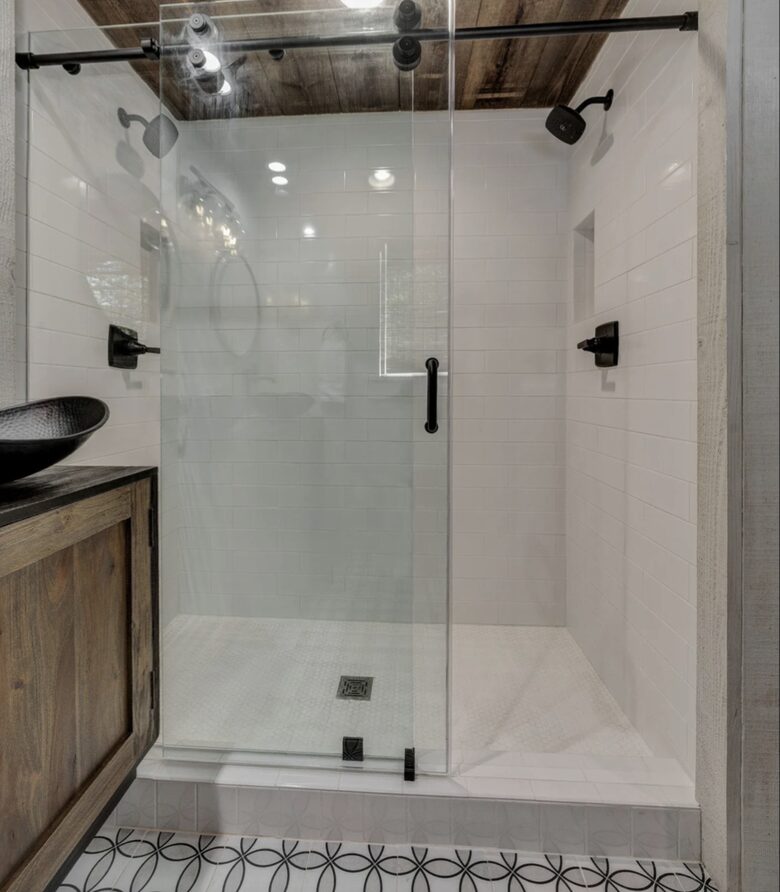 Smith Lake Retreat - Crane Hill, Alabama