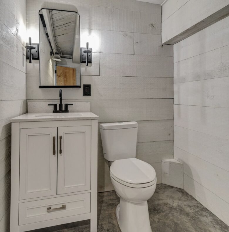 Smith Lake Retreat - Crane Hill, Alabama