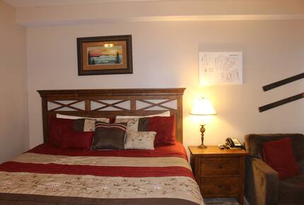 Snowshoe Ski-In/Ski-Out Studio - Snowshoe, West Virginia