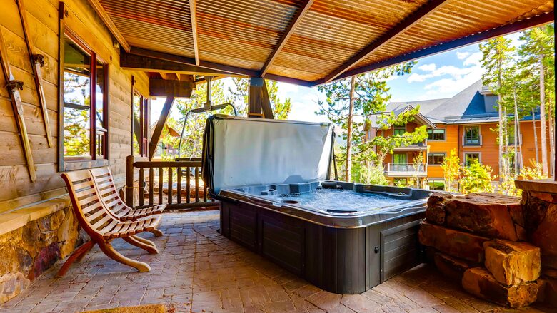 Luxurious Custom Ski Home on Peak 8 | "A Mine Shaft" - Moving Mountains - Breckenridge, Colorado