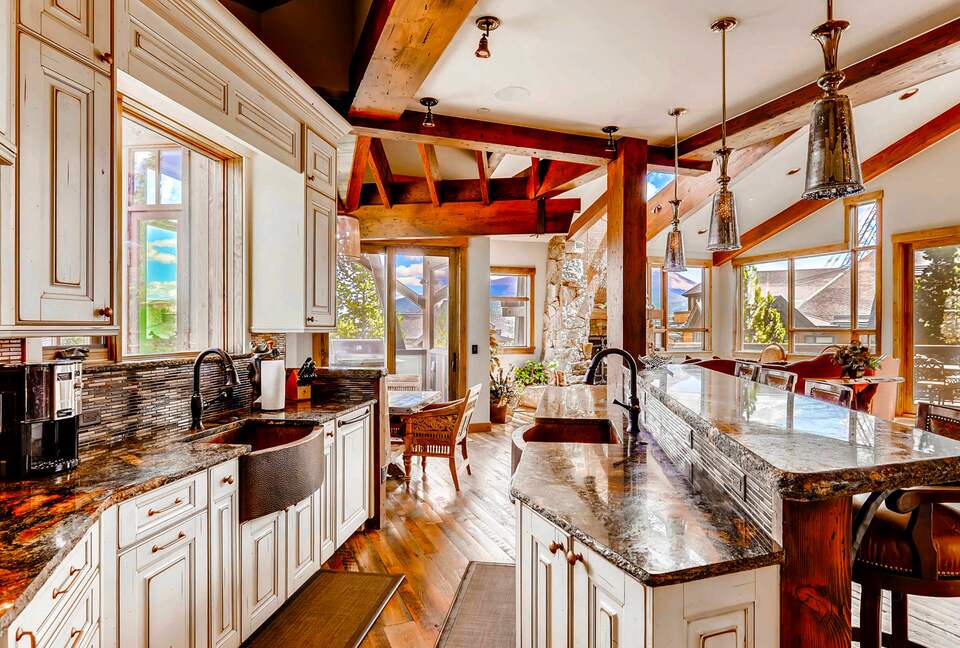 Luxurious Custom Ski Home on Peak 8 | "A Mine Shaft" - Moving Mountains - Breckenridge, Colorado
