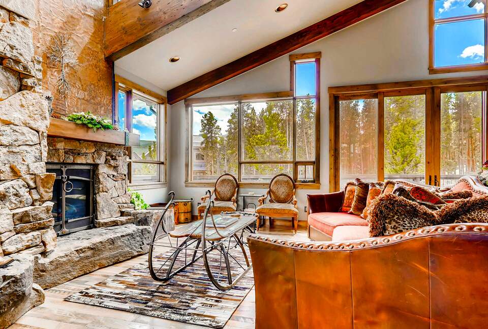 Luxurious Custom Ski Home on Peak 8 | "A Mine Shaft" - Moving Mountains - Breckenridge, Colorado