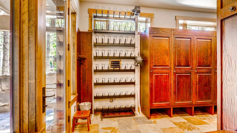 Luxurious Custom Ski Home on Peak 8 | "A Mine Shaft" - Moving Mountains - Breckenridge, Colorado