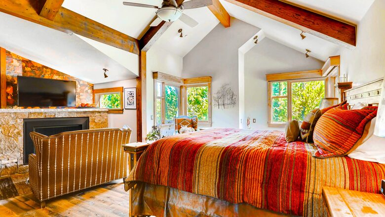 Luxurious Custom Ski Home on Peak 8 | "A Mine Shaft" - Moving Mountains - Breckenridge, Colorado