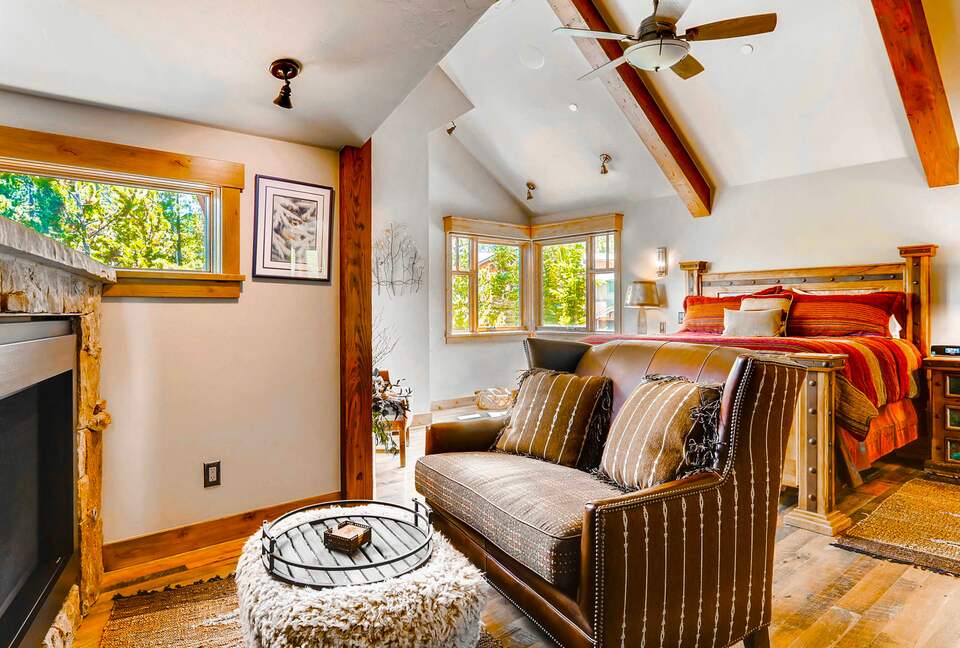 Luxurious Custom Ski Home on Peak 8 | "A Mine Shaft" - Moving Mountains - Breckenridge, Colorado