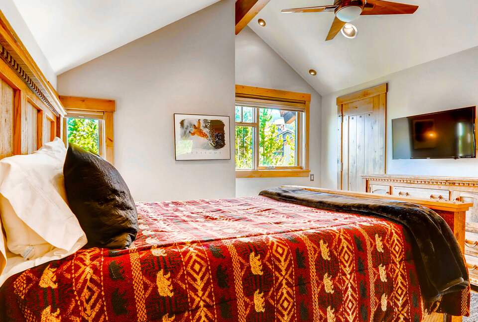 Luxurious Custom Ski Home on Peak 8 | "A Mine Shaft" - Moving Mountains - Breckenridge, Colorado