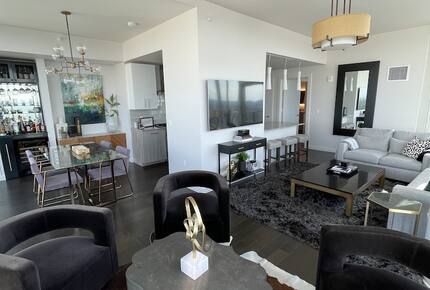 Downtown Nashville Highrise - Nashville, Tennessee