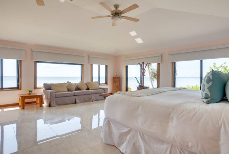 Royal Belize Private Island - Ragged Caye, Belize