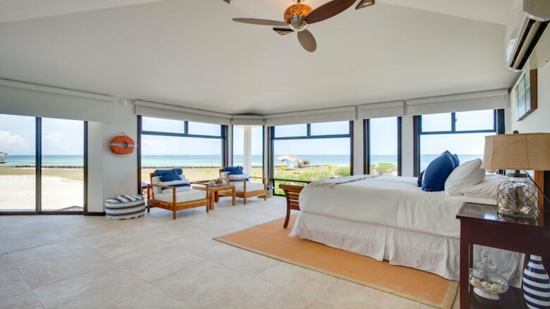 Royal Belize Private Island - Ragged Caye, Belize