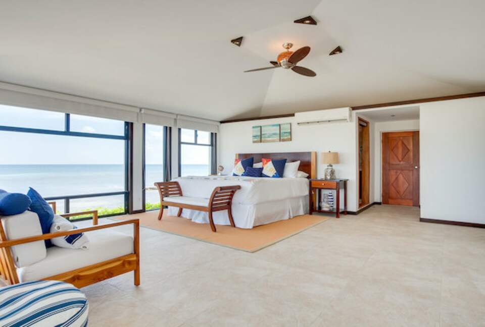 Royal Belize Private Island - Ragged Caye, Belize