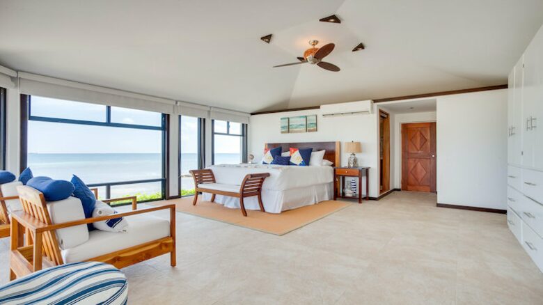 Royal Belize Private Island - Ragged Caye, Belize