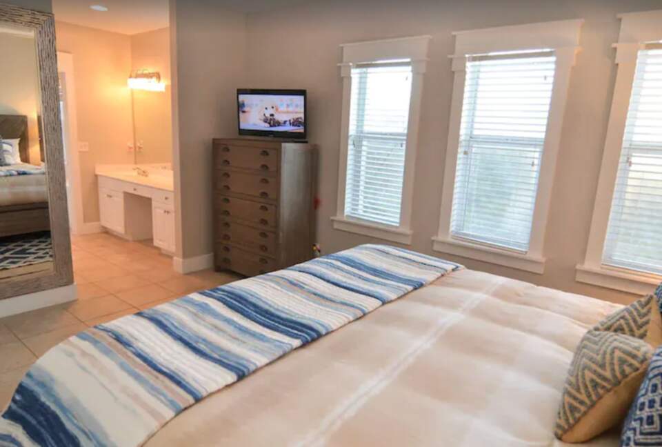 Crashing Waves Gulf Front Condo on 30A - Inlet Beach, Florida