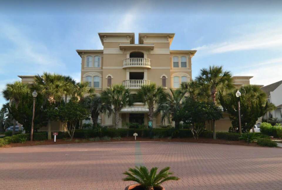 Crashing Waves Gulf Front Condo on 30A - Inlet Beach, Florida