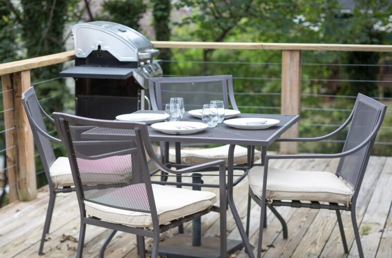 Charming Downtown Carriage House - Charlottesville, Virginia