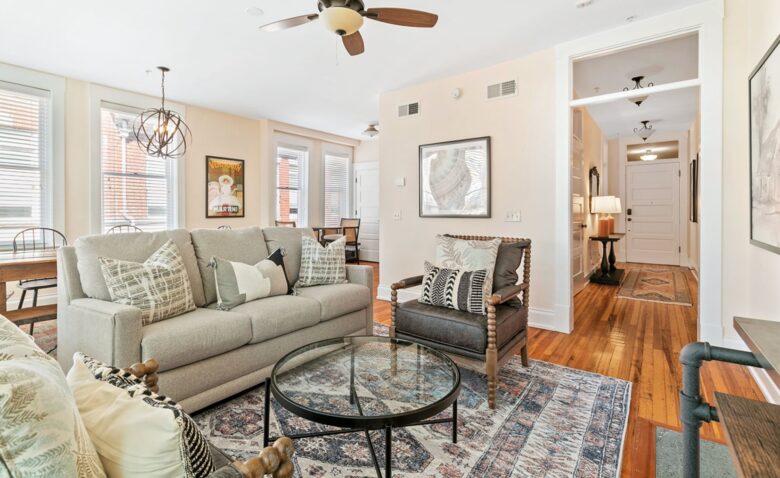 Charlottesville's Historic Downtown Getaway - Charlottesville, Virginia