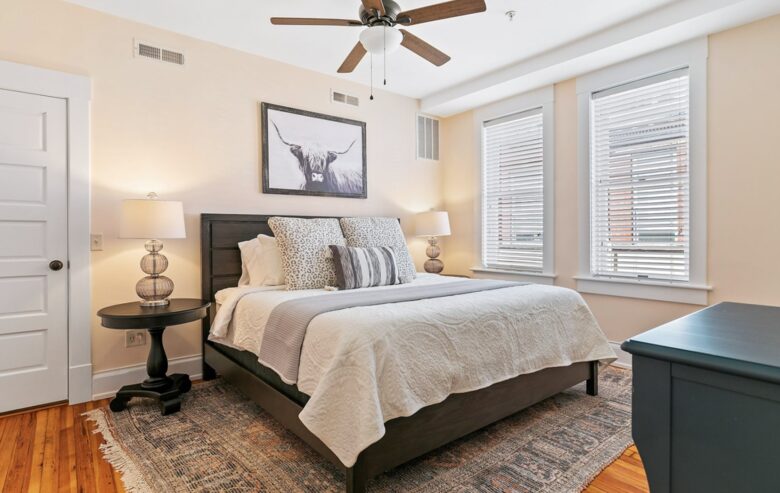 Charlottesville's Historic Downtown Getaway - Charlottesville, Virginia