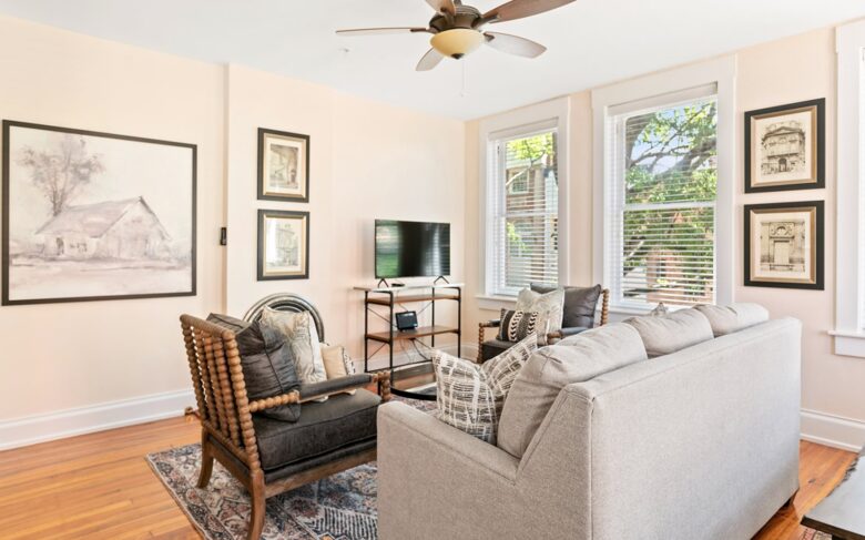 Charlottesville's Historic Downtown Getaway - Charlottesville, Virginia