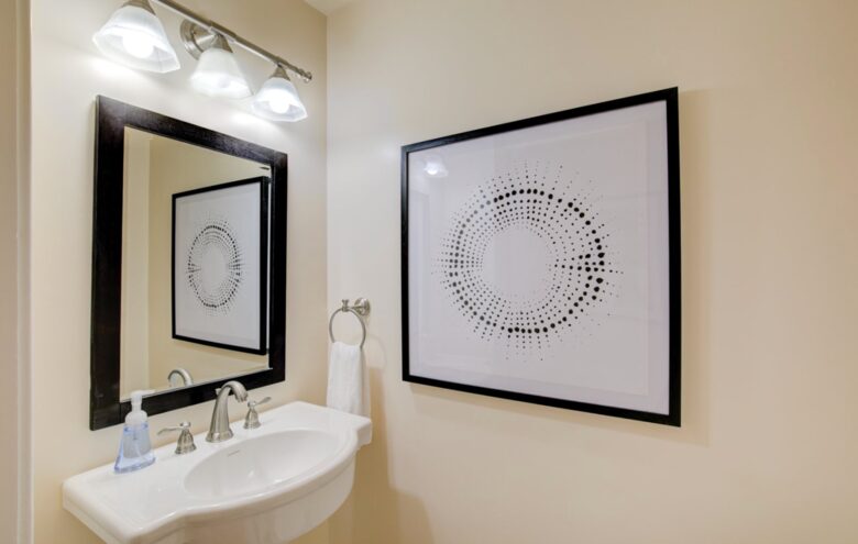 Charlottesville's Historic Downtown Getaway - Charlottesville, Virginia