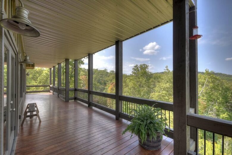 A Cut Above | North Georgia Mountain Home - Blue Ridge, Georgia