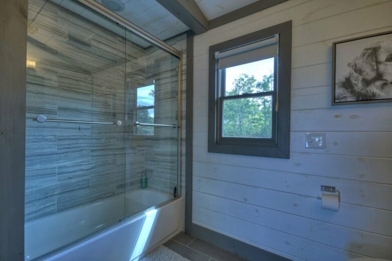 A Cut Above | North Georgia Mountain Home - Blue Ridge, Georgia