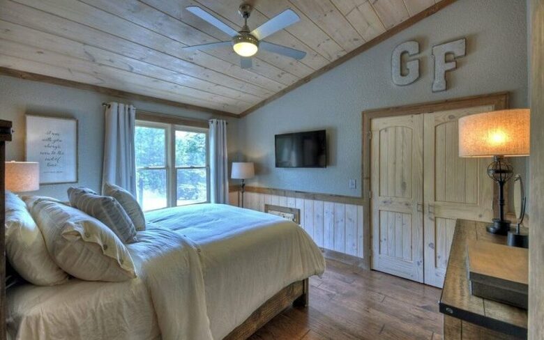 A Cut Above | North Georgia Mountain Home - Blue Ridge, Georgia