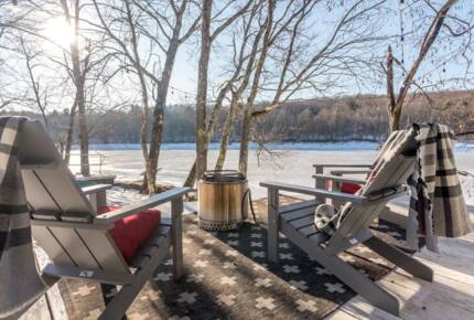 Catskills Lakefront Getaway - Monticello, New York