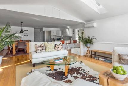 Catskills Lakefront Getaway - Monticello, New York