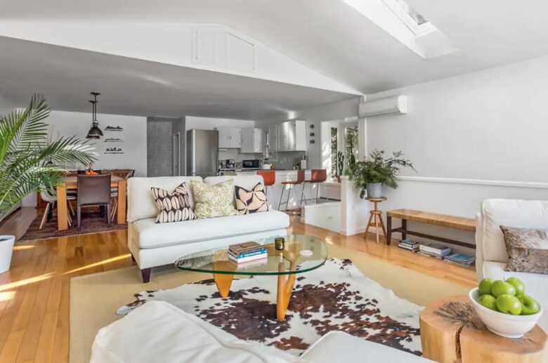 Catskills Lakefront Getaway - Monticello, New York