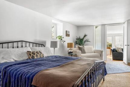 Catskills Lakefront Getaway - Monticello, New York