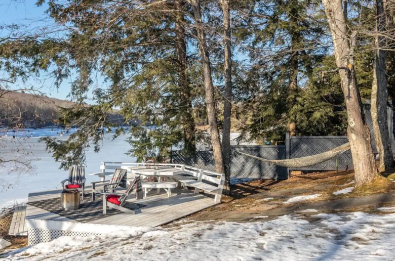 Catskills Lakefront Getaway - Monticello, New York