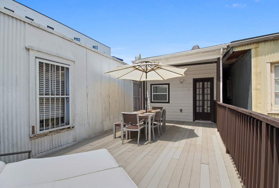 New Orleans Warehouse District Townhome - New Orleans, Louisiana