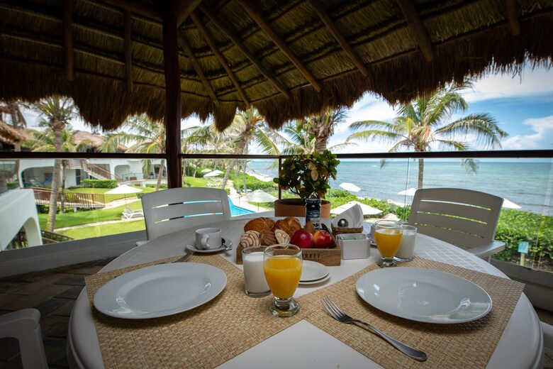 Las Villas Akumal - 3 Bedroom Oceanfront - Tulum, Mexico