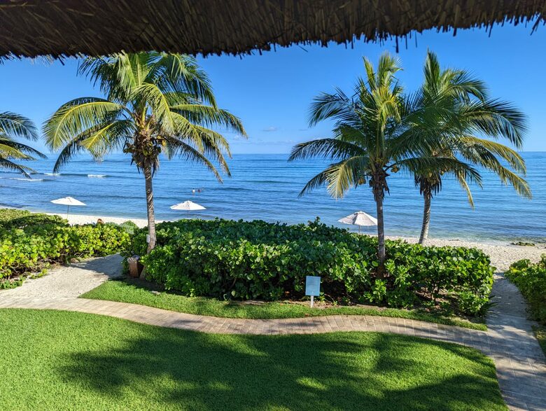 Las Villas Akumal - 3 Bedroom Oceanfront - Tulum, Mexico