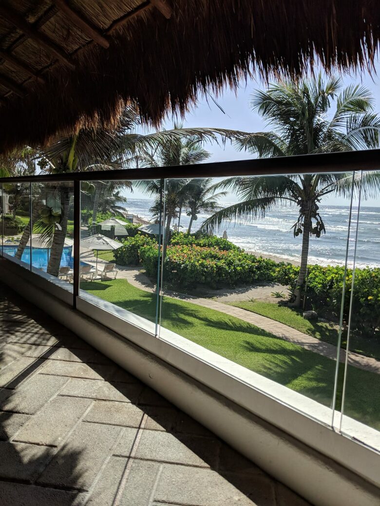 Las Villas Akumal - 3 Bedroom Oceanfront - Tulum, Mexico