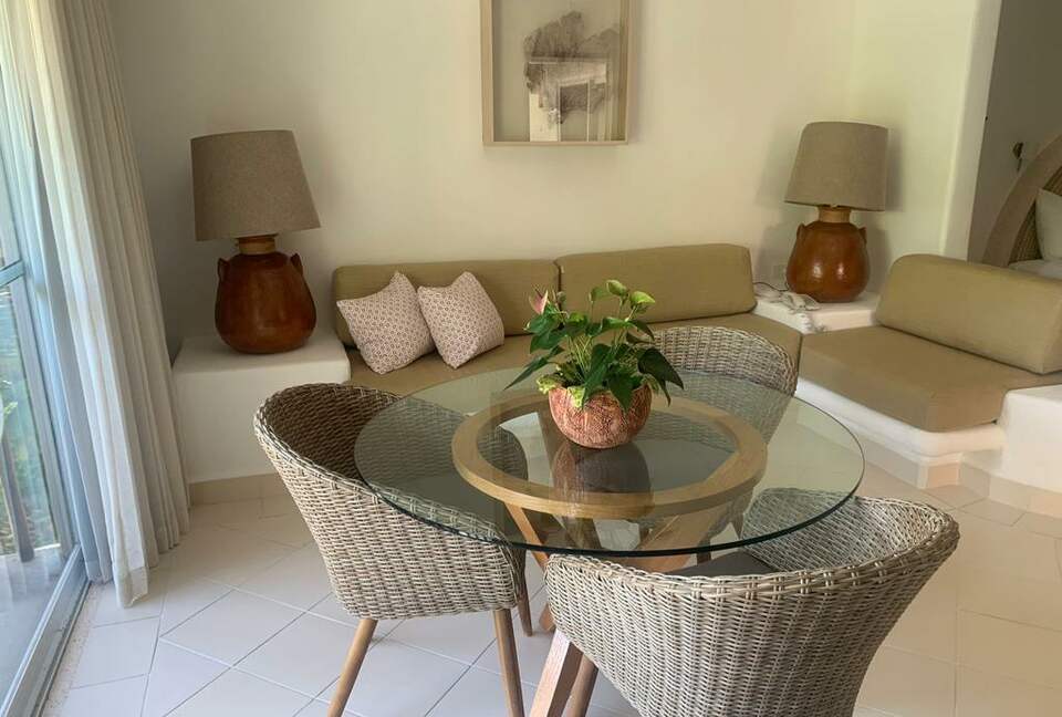 Las Villas Akumal - 3 Bedroom Oceanfront - Tulum, Mexico