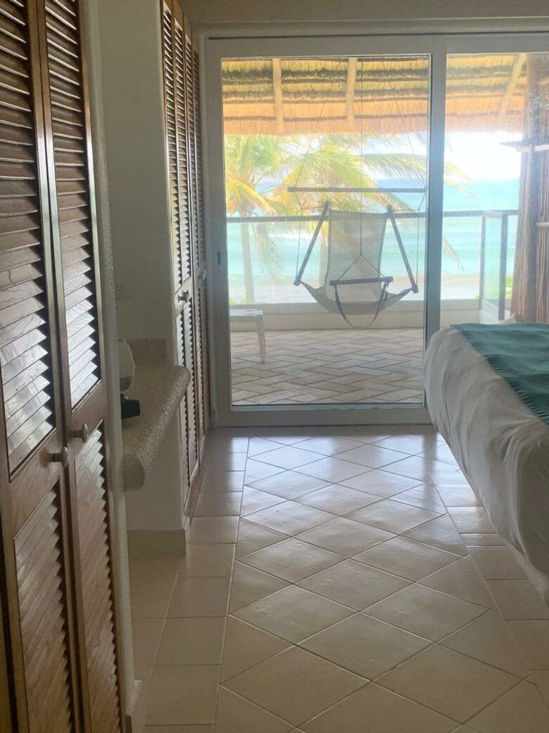 Las Villas Akumal - 3 Bedroom Oceanfront - Tulum, Mexico