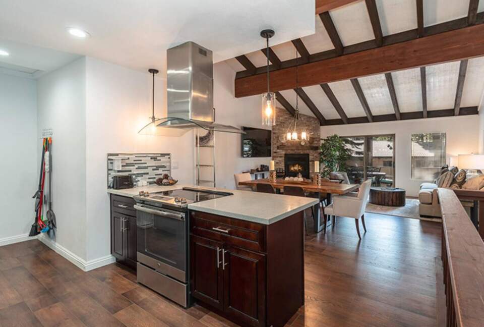 Incline Sunshine Condo - Incline Village, Nevada