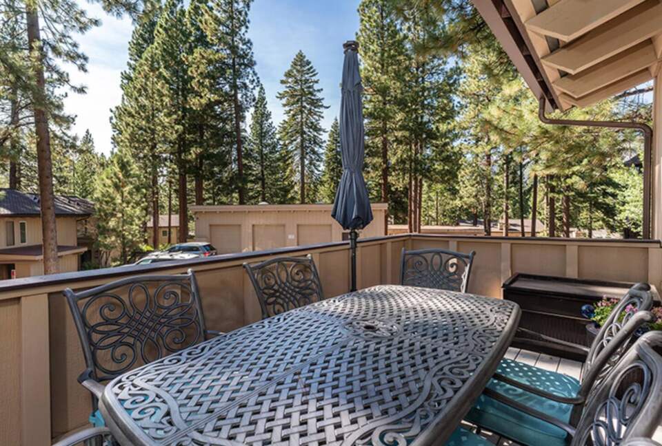 Incline Sunshine Condo - Incline Village, Nevada