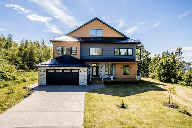 Orchard Villa Retreat - Wolfville, Canada