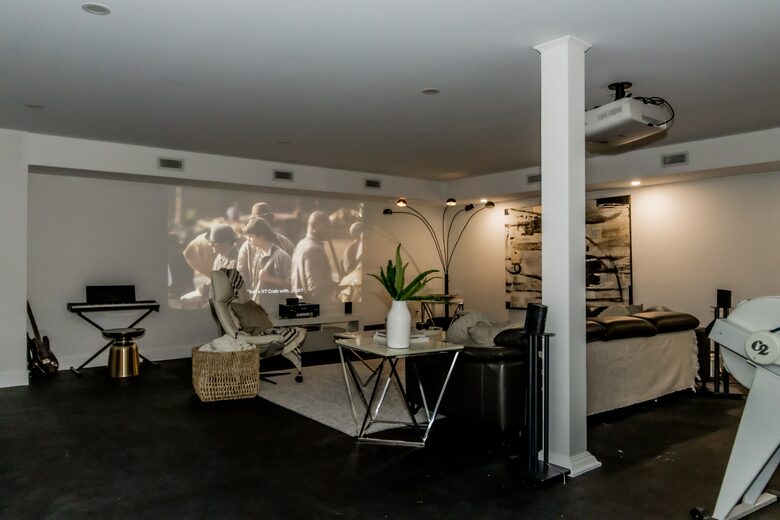 Orchard Villa Retreat - Wolfville, Canada