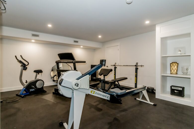 Orchard Villa Retreat - Wolfville, Canada