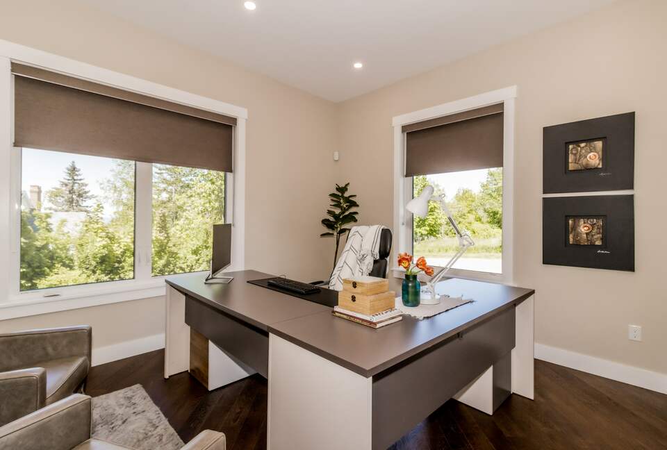 Orchard Villa Retreat - Wolfville, Canada