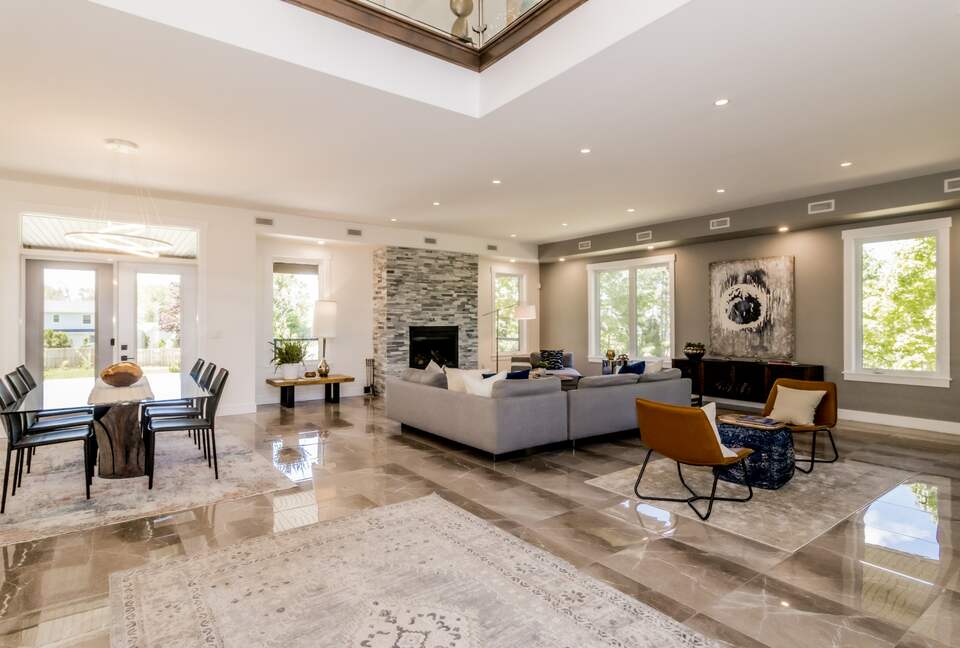 Orchard Villa Retreat - Wolfville, Canada