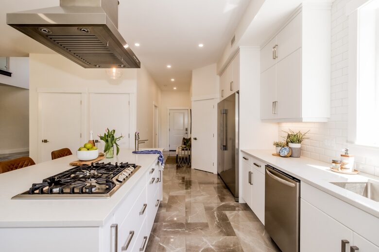 Orchard Villa Retreat - Wolfville, Canada