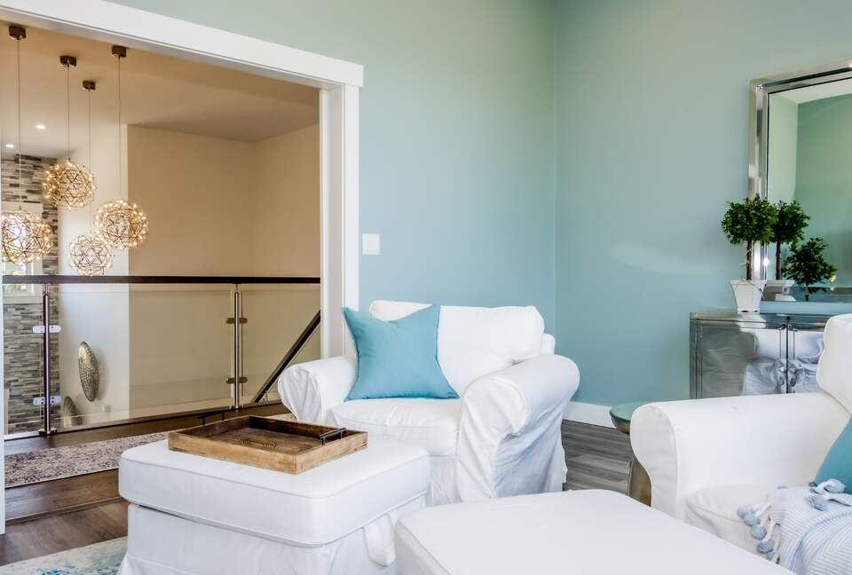 Orchard Villa Retreat - Wolfville, Canada