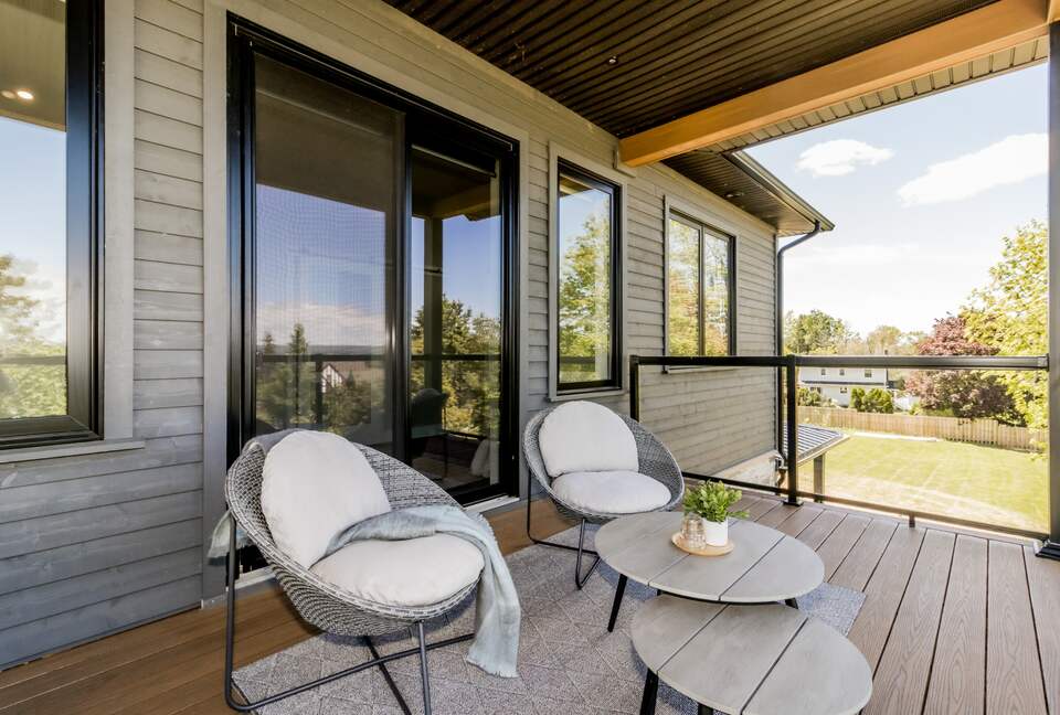 Orchard Villa Retreat - Wolfville, Canada