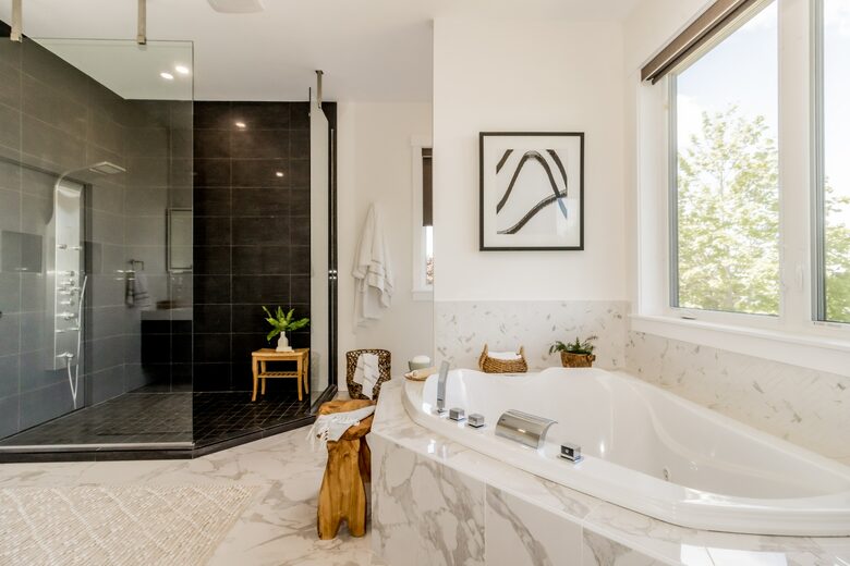 Orchard Villa Retreat - Wolfville, Canada