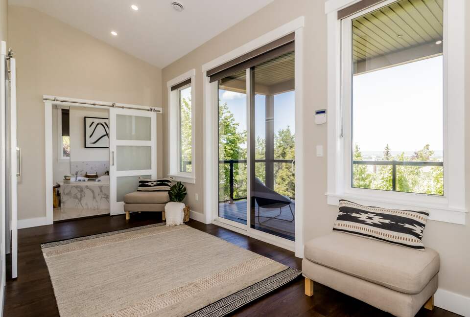 Orchard Villa Retreat - Wolfville, Canada